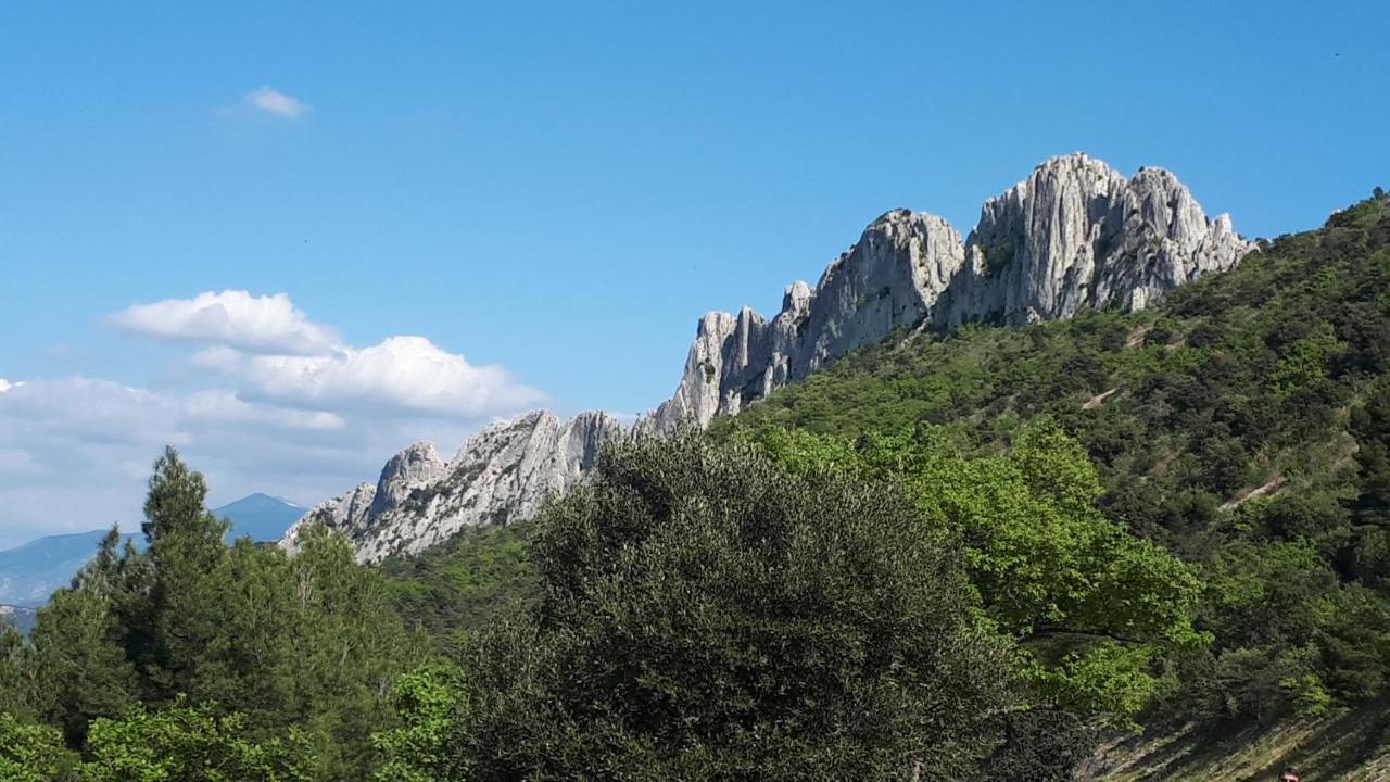 Loriol-du-Comtat Gite Dentelles מראה חיצוני תמונה